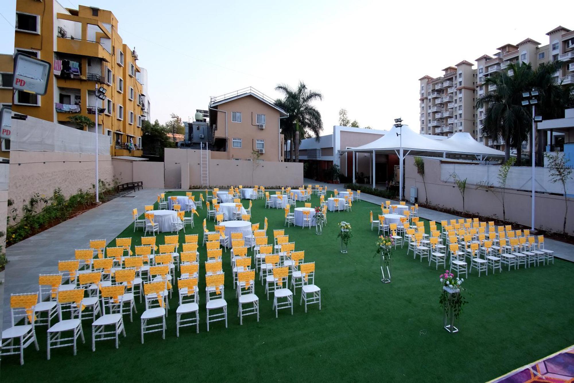 Hotel Haldi Nashik Exterior photo